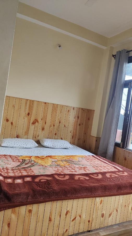 Trinity Homestay Kasol Eksteriør bilde