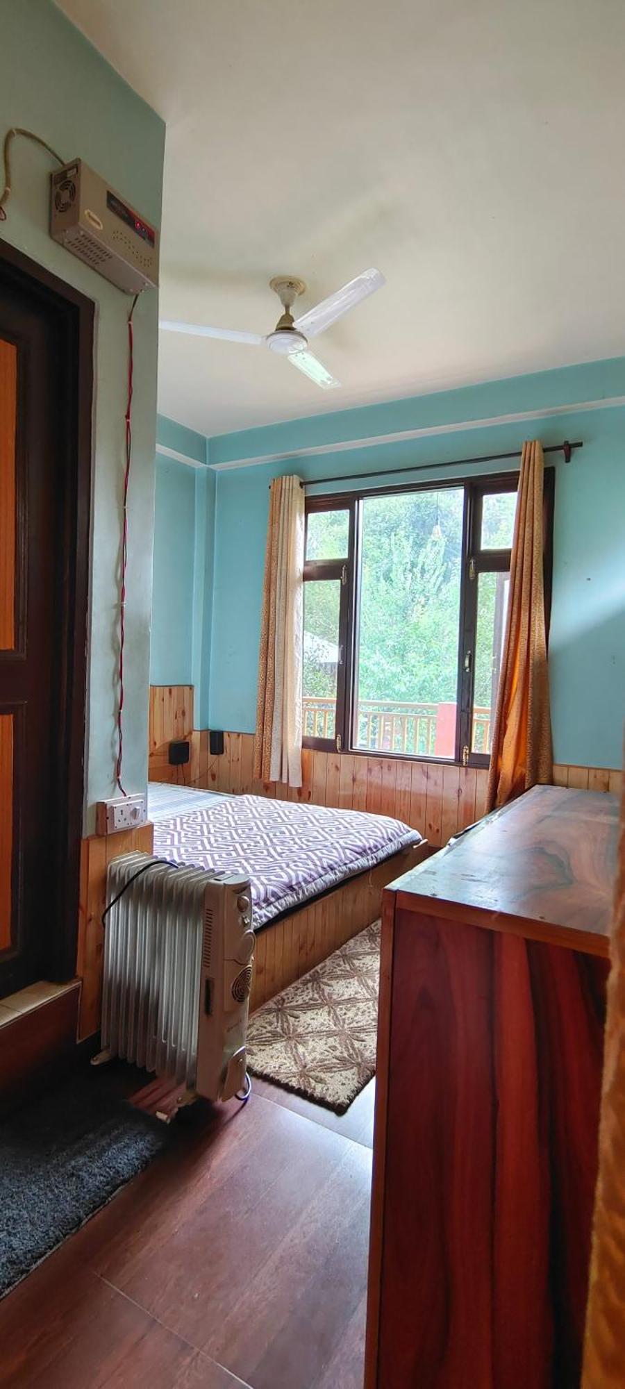 Trinity Homestay Kasol Eksteriør bilde